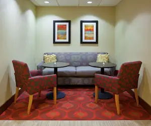 Photo 4 - Hampton Inn Rockford