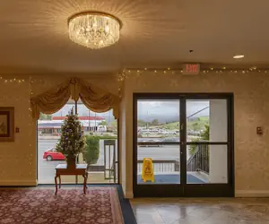 Photo 5 - Carlyle Hotel