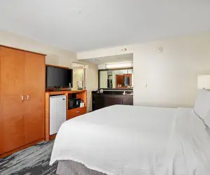 Photo 5 - Fairfield Inn & Suites Anaheim North/Buena Park.