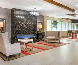 Photo 3 - Best Western Plus Kansas City Sports Complex Hotel