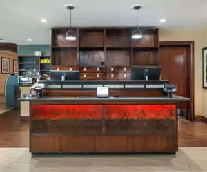 Photo 4 - Best Western Plus Kansas City Sports Complex Hotel