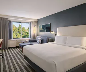 Photo 2 - Courtyard by Marriott Culver City Los Angeles