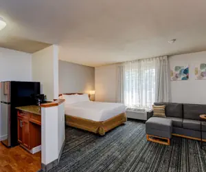 Photo 5 - TownePlace Suites Colorado Springs Garden of the Gods