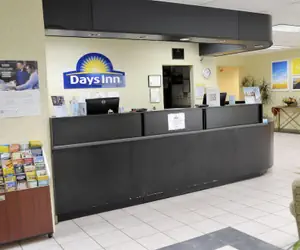 Photo 3 - Days Inn by Wyndham Luray Shenandoah