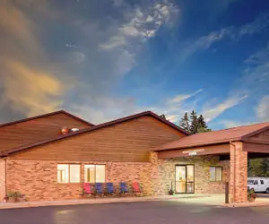 Photo 2 - Super 8 by Wyndham Ashland