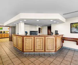 Photo 4 - Quality Inn And Suites Dollywood