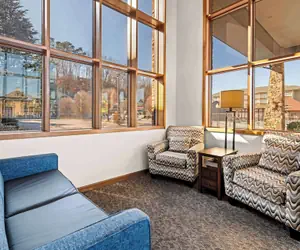 Photo 5 - Quality Inn And Suites Dollywood