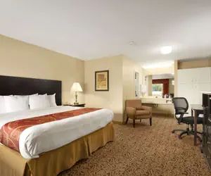 Photo 5 - Days Inn by Wyndham Alexander City