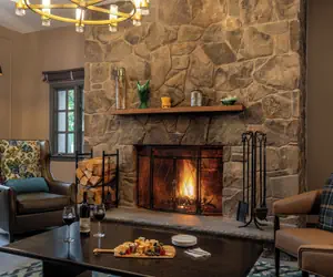 Photo 4 - La Tourelle Inn & Spa