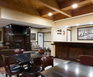 Photo 3 - Super 8 by Wyndham Sallisaw