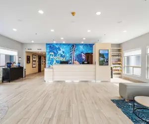 Photo 3 - Best Western Lake Oswego/Portland Hotel & Suites