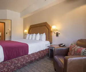 Photo 4 - Table Mountain Inn