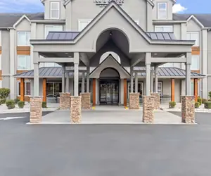 Photo 2 - Country Inn & Suites by Radisson, Savannah I-95 North, GA