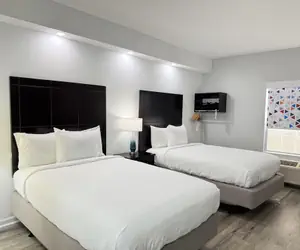 Photo 3 - Best Western of Crestview