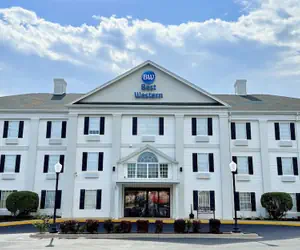 Photo 2 - Best Western of Crestview