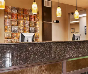 Photo 3 - Best Western Inn & Suites - Lake Charles