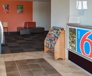 Photo 4 - Motel 6 Drums, PA