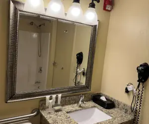 Photo 3 - Country Inn & Suites by Radisson, Macedonia, OH