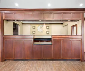 Photo 5 - Comfort Inn & Suites Cincinnati Eastgate