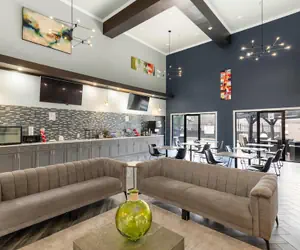 Photo 3 - Wingate by Wyndham Humble/Houston Intercontinental Airport