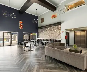 Photo 4 - Wingate by Wyndham Humble/Houston Intercontinental Airport