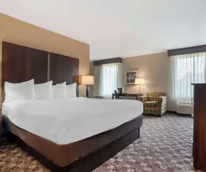 Photo 5 - Best Western Plus Oak Mountain Inn