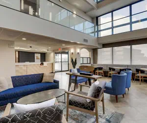 Photo 4 - Drury Inn & Suites St. Louis St. Peters