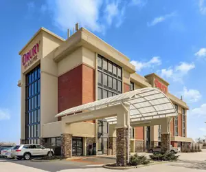 Photo 2 - Drury Inn & Suites St. Louis St. Peters