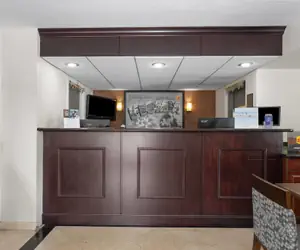 Photo 3 - Super 8 by Wyndham Dania/Fort Lauderdale Arpt