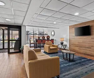 Photo 3 - Quality Inn - Norman near University