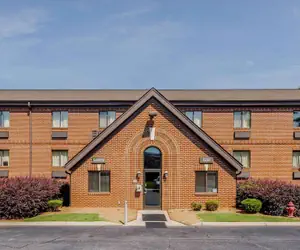 Photo 2 - Studio 6 Suites Greenville, SC - Haywood Mall