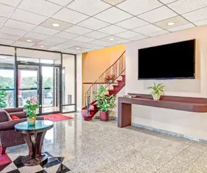 Photo 3 - Ramada by Wyndham Rockaway