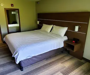 Photo 5 - Holiday Inn Express Hotel and Suites Kinston by IHG