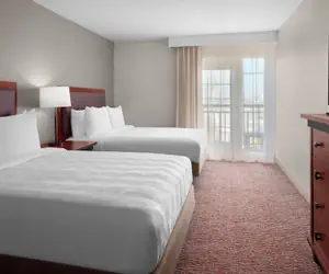 Photo 5 - Larkspur Landing Extended Stay Suites Campbell