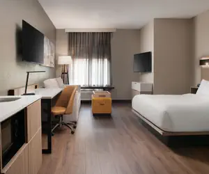 Photo 4 - Springhill Suites Marriott Little Rock West