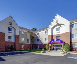 Photo 2 - Candlewood Suites Raleigh Crabtree by IHG