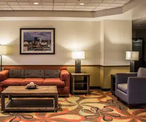 Photo 3 - Quality Inn Akron South