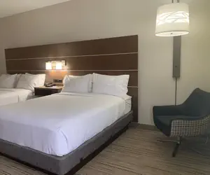 Photo 5 - Holiday Inn Express Hillsborough by IHG