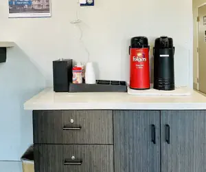 Photo 5 - Motel 6 Mobile, AL – Airport Blvd