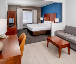 Photo 2 - Comfort Suites Prestonsburg West