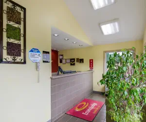 Photo 4 - Econo Lodge Marion I-81