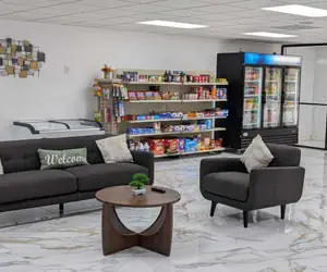 Photo 5 - OYO Hotel Catersville GA