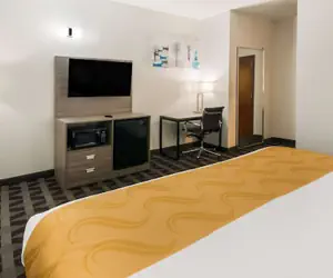 Photo 5 - Quality Inn & Suites Waco North