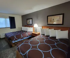 Photo 2 - SureStay Plus Hotel by Best Western Grand Island