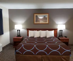 Photo 5 - SureStay Plus Hotel by Best Western Grand Island