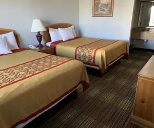 Photo 4 - Pigeon Forge Parkway Inn