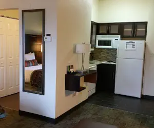 Photo 2 - Staybridge Suites Chicago-Oakbrook Terrace by IHG