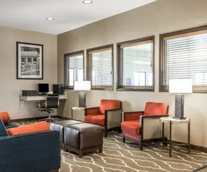 Photo 2 - Quality Inn & Suites Bethany