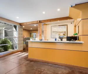 Photo 5 - Inn at Port Gardner-Everett Waterfront, Ascend Hotel Collection