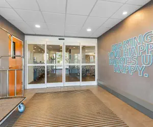 Photo 3 - Hampton Inn Guntersville